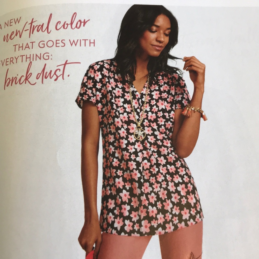 Like New Cabi #5347 “ Harmony Blouse” Spring 2018